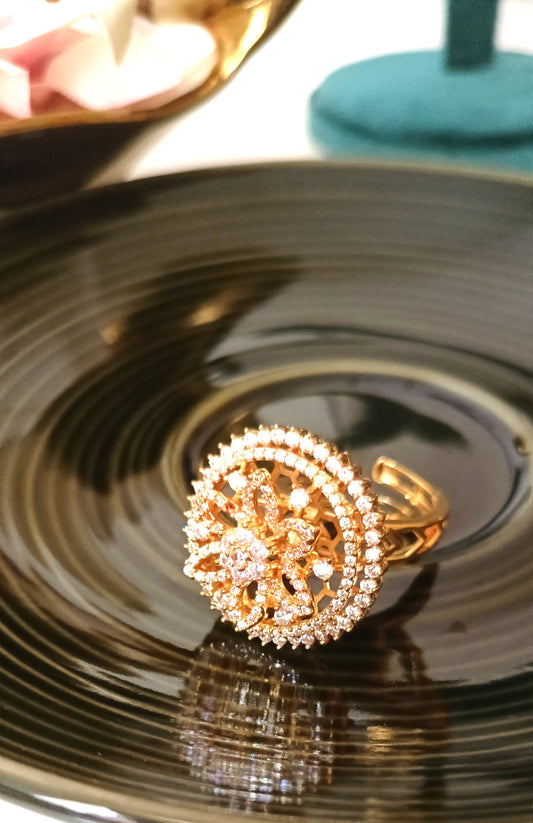 Luxurious Gold-Plated Statement Ring with Crystal Mesh Design