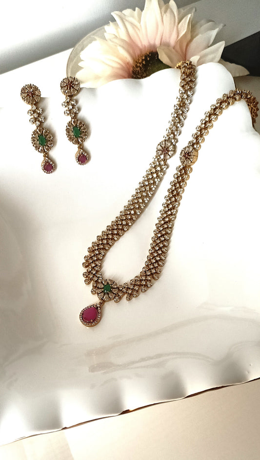 Classic Royal Necklace Set with Green & Pink Stones