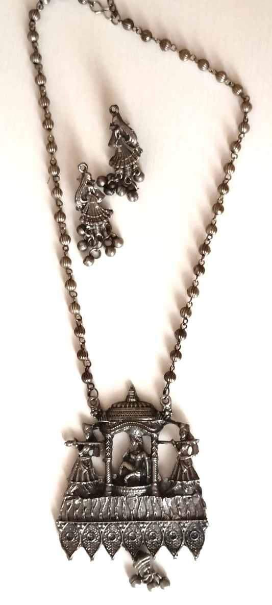 Oxidised Silver Royal Chariot & Dancer Motif