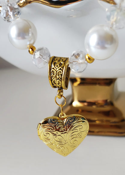 Elegant Pearl Heart Locket Necklace Set – 18K Gold Tone