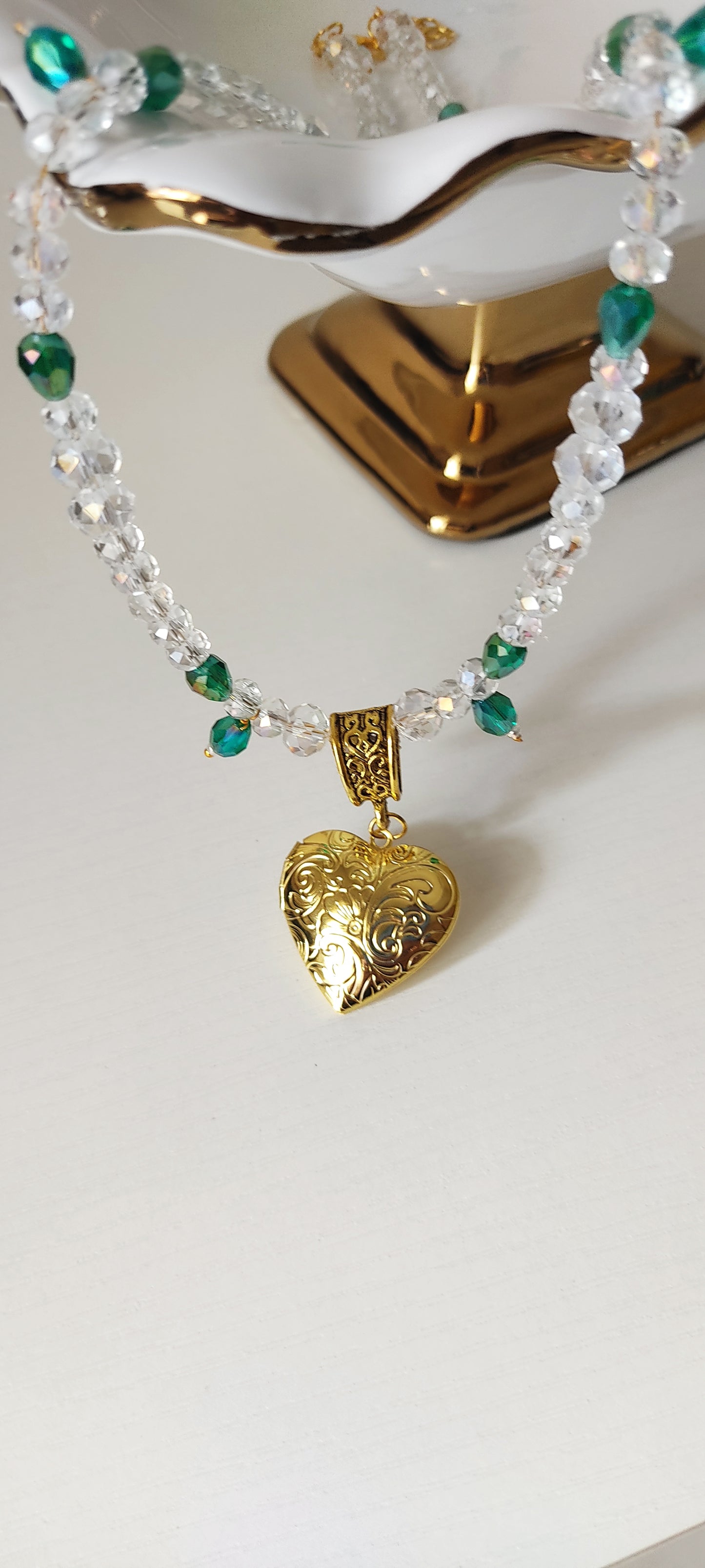 Emerald Crystal Heart Locket Necklace Set – 18K Gold Tone