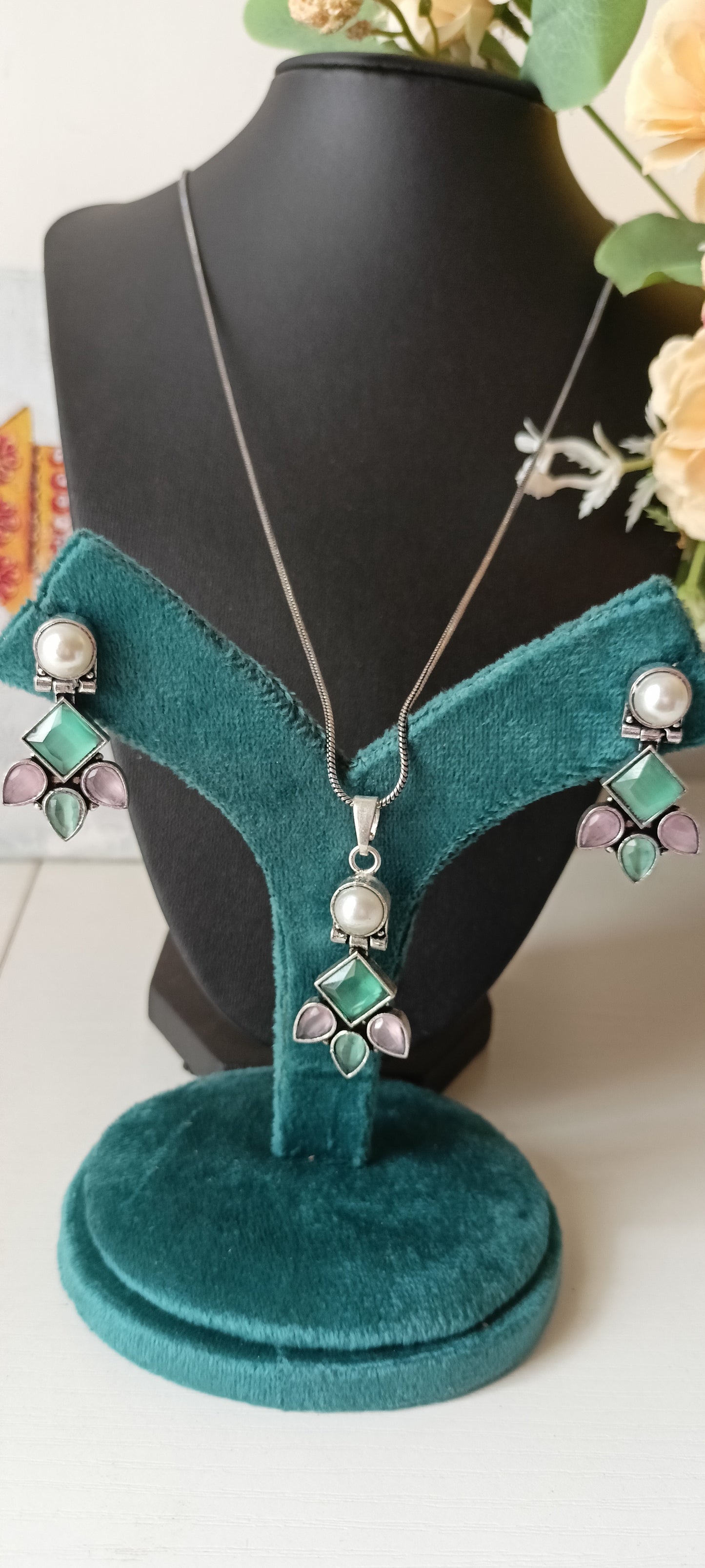 Earring, Pendant with Chain Combo