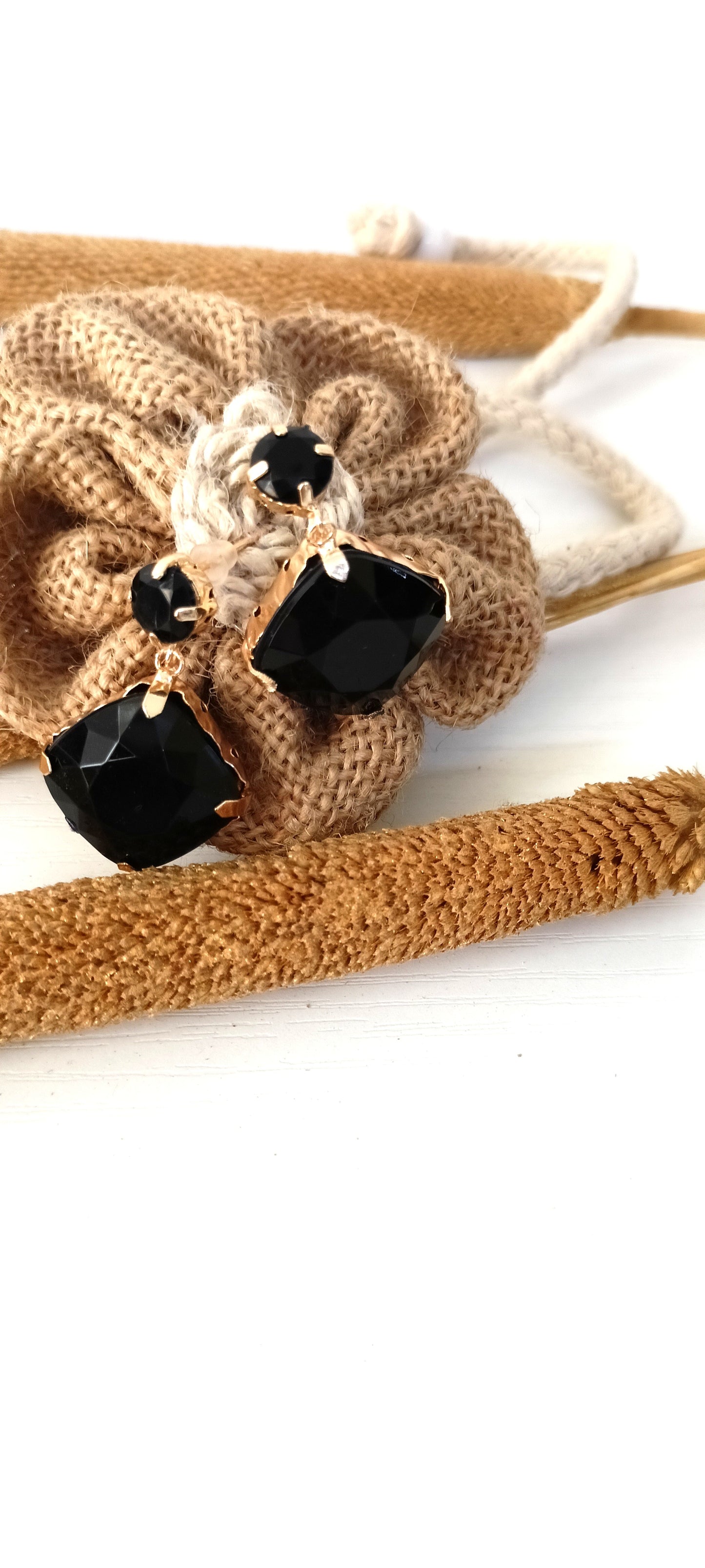 Chic Black Crystal Cushion-Cut Drop Earrings