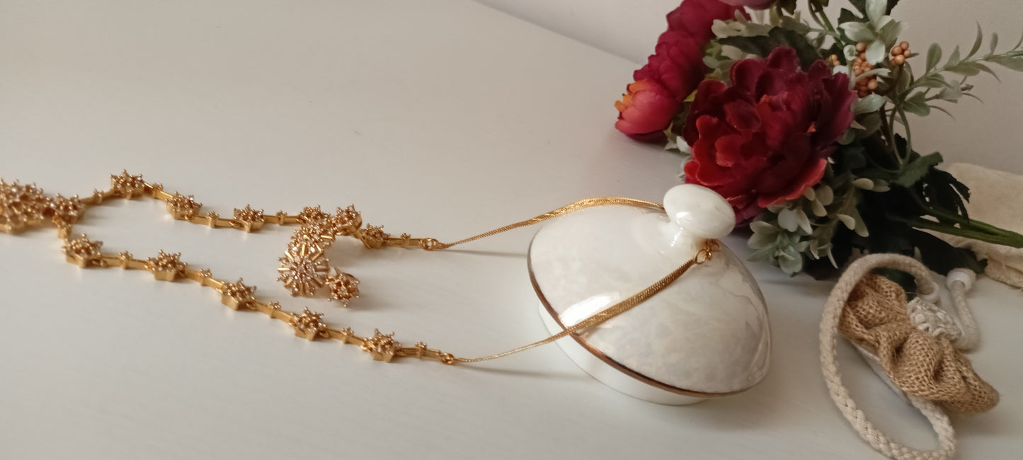 Gold Necklace Set