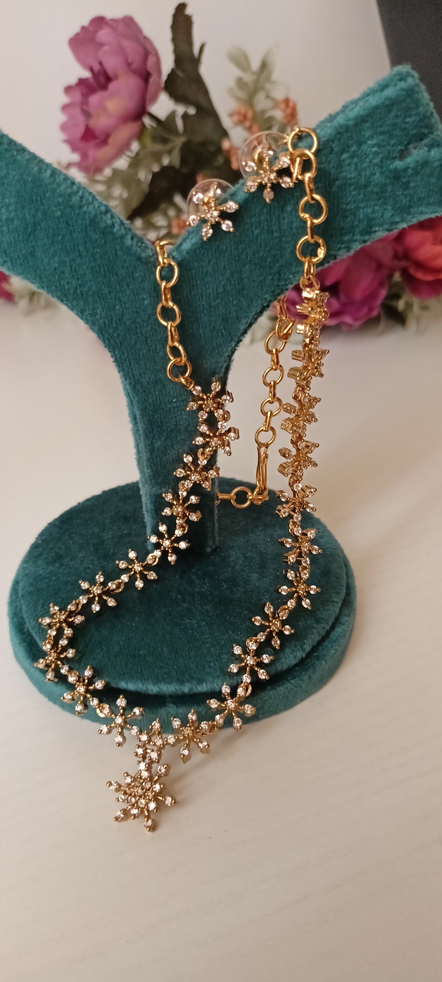 Gold Necklace Set