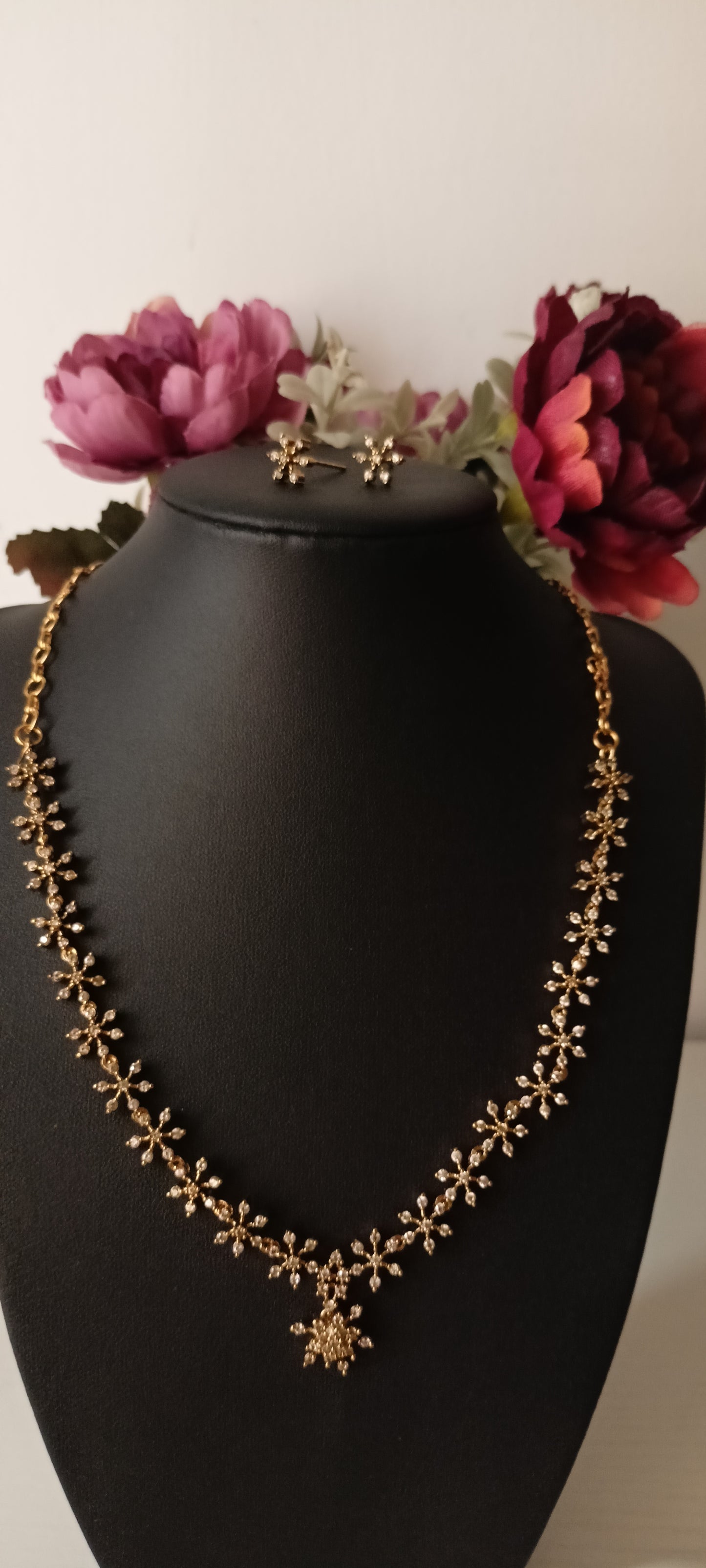 Gold Necklace Set