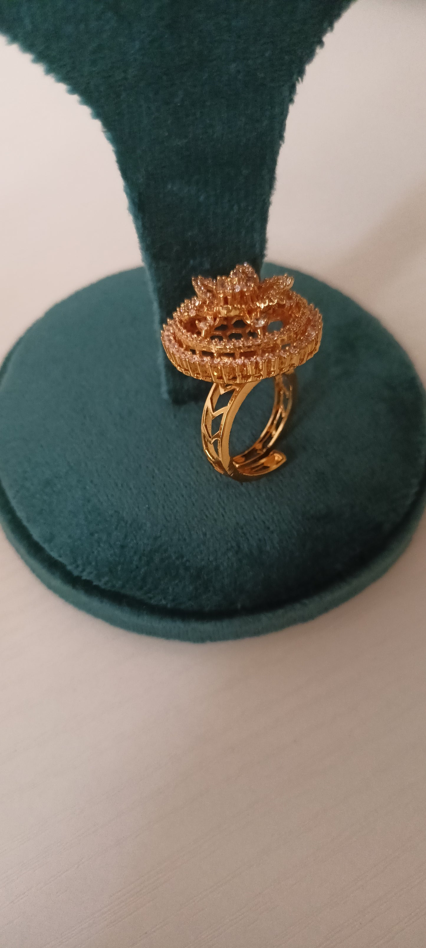 Luxurious Gold-Plated Statement Ring with Crystal Mesh Design