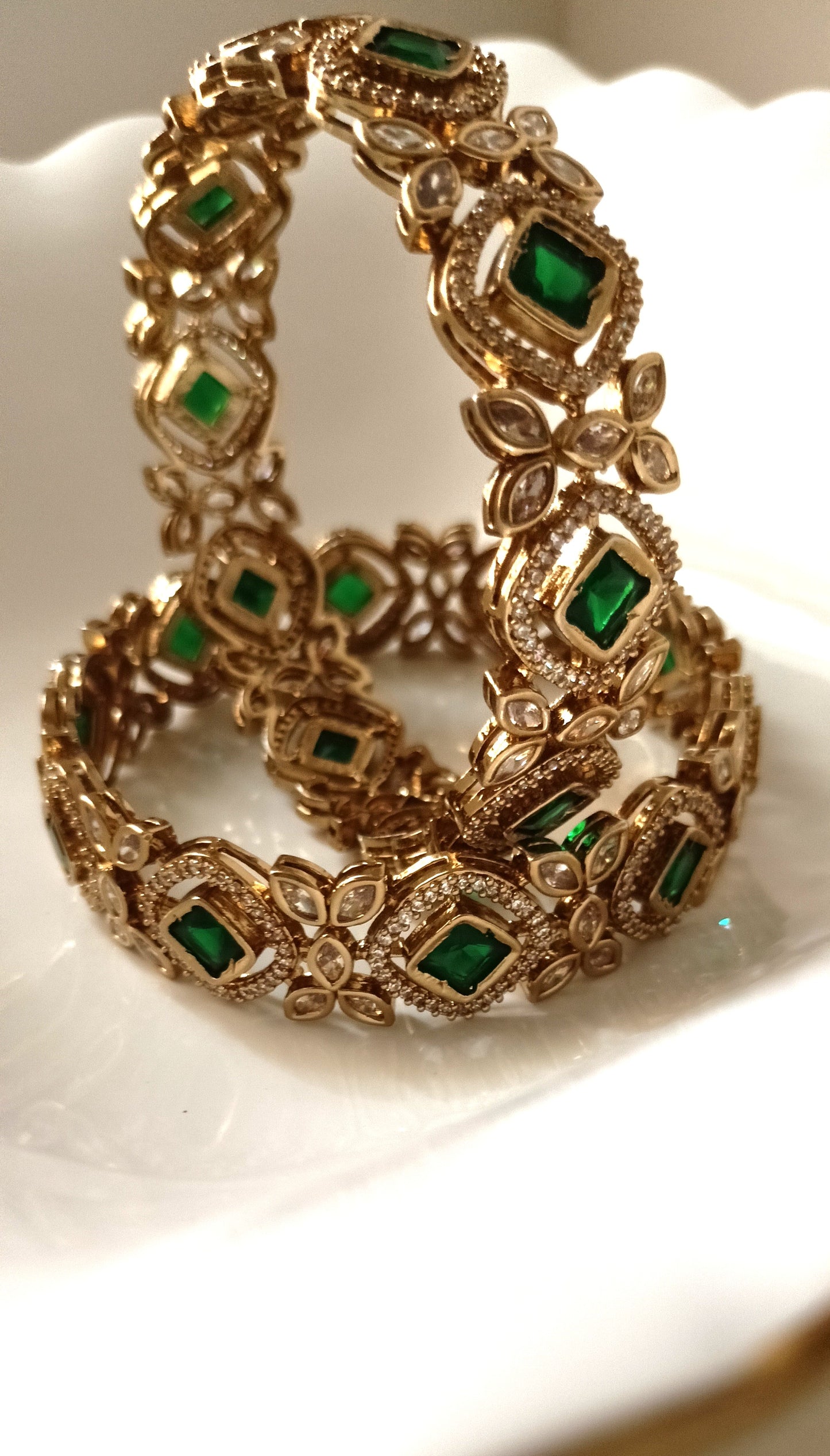 Luxurious Emerald & Diamond like Style Bangles Set