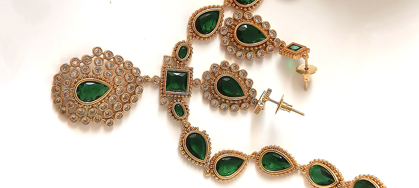 Elegant Green Stone Necklace Set with Earrings