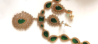 Elegant Green Stone Necklace Set with Earrings