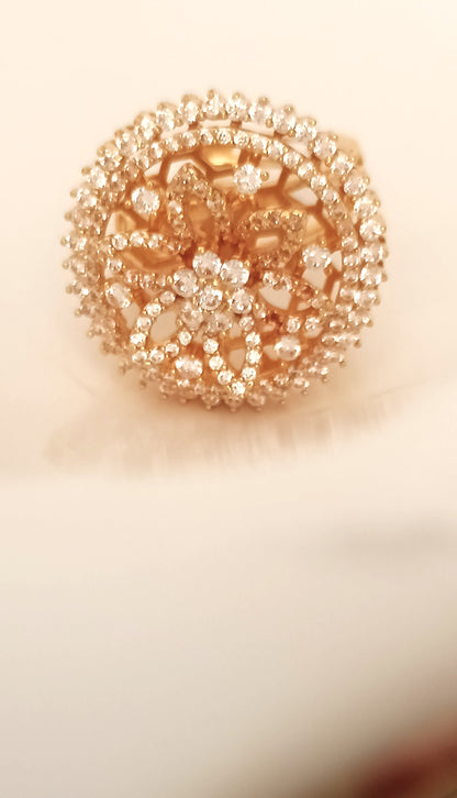 Luxurious Gold-Plated Statement Ring with Crystal Mesh Design