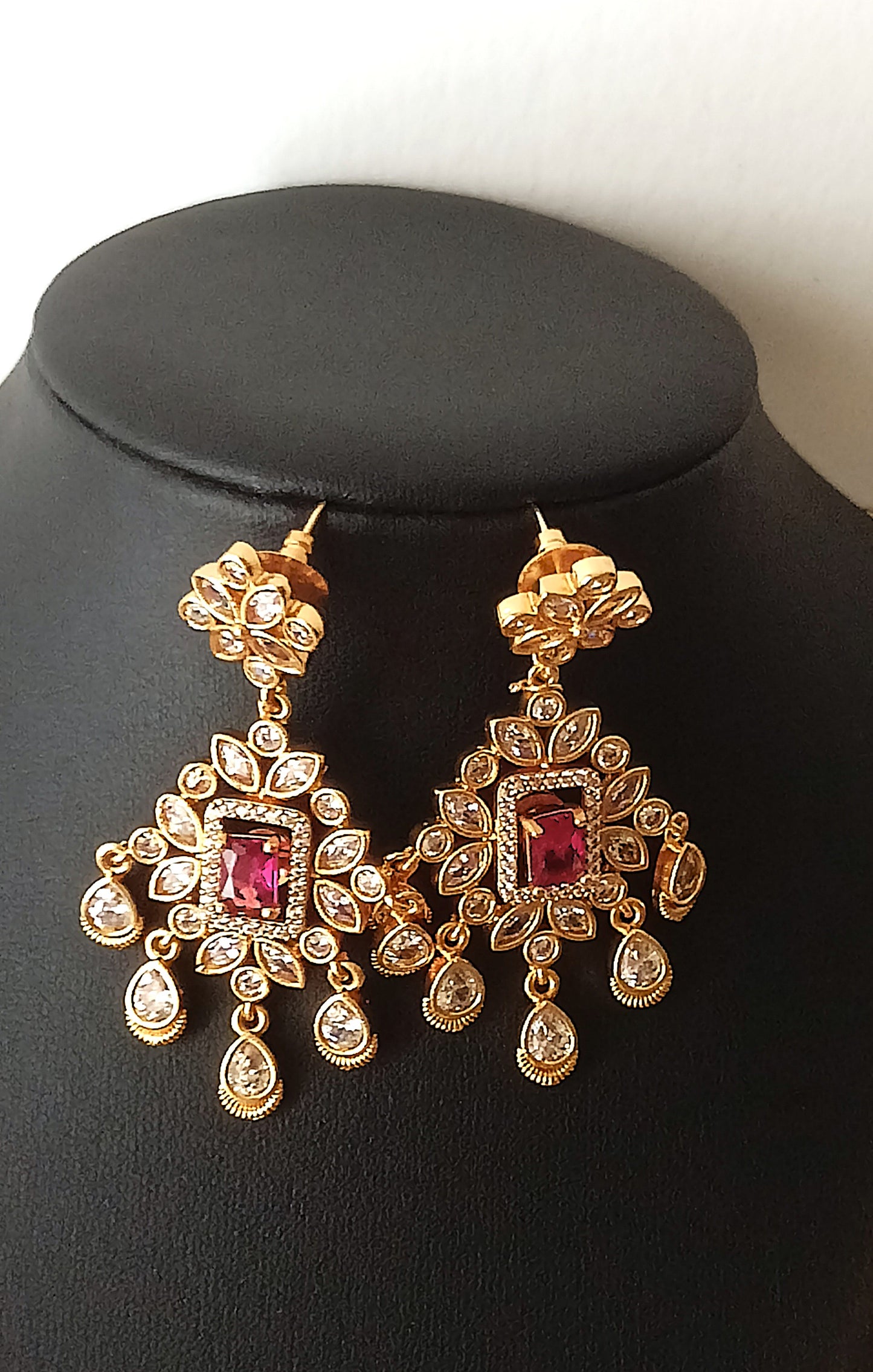 Interchangeable Stone Gold-Plated Necklace Set – Multi-Coloured Stones