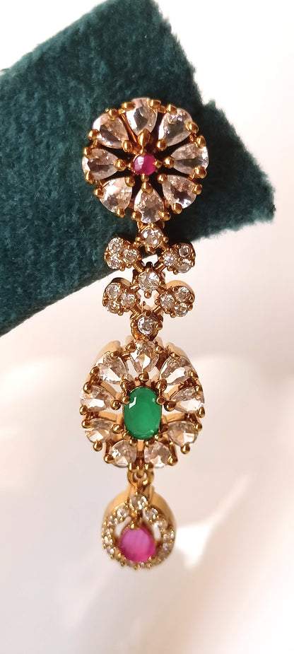 Classic Royal Necklace Set with Green & Pink Stones