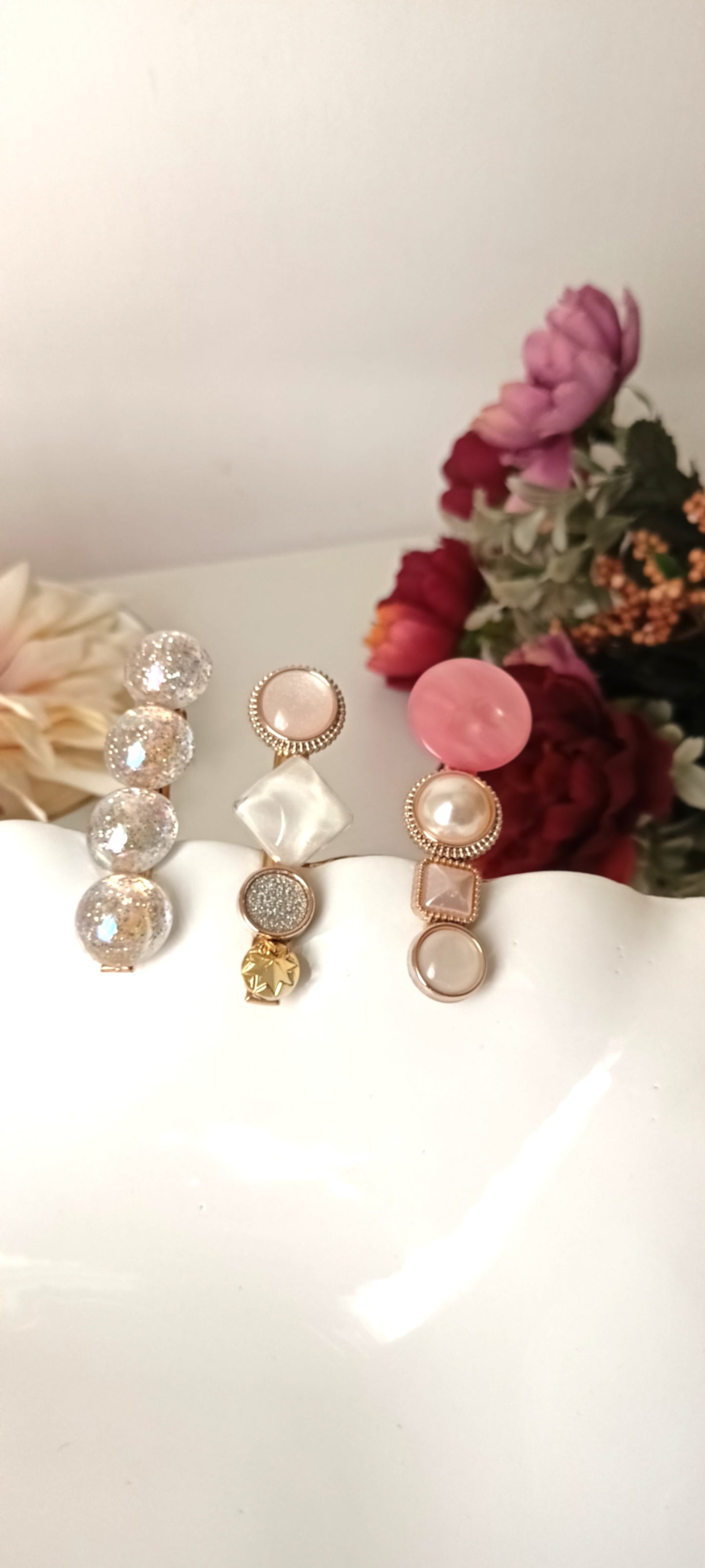 Glitter Bead & Modern Mixed Gem Hair Clip Set – Pink, Pearl & Metallic Sparkle