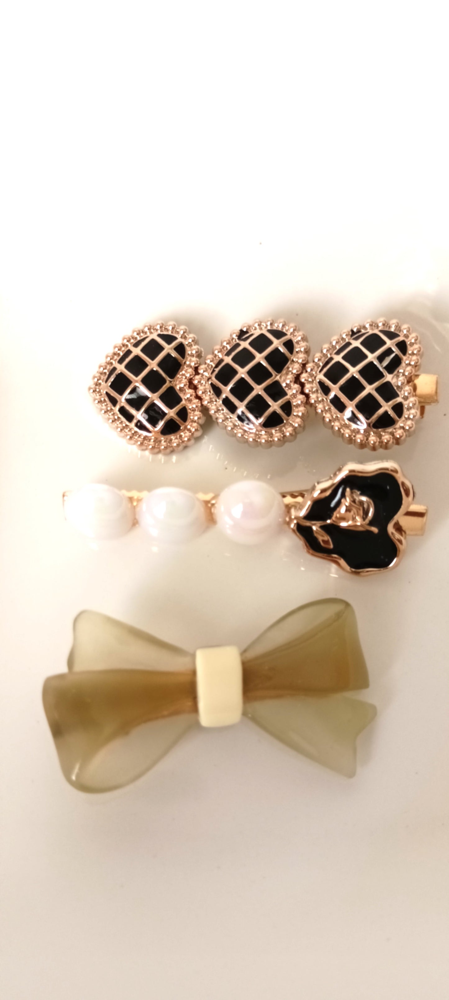 Chocolate Bow, Black Grid Heart & Pearl Rose Hair Clip Set – Modern Luxe