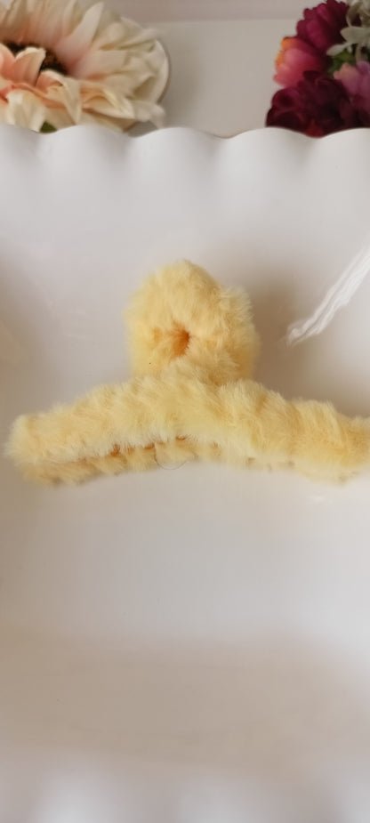 Fluffy Furry Claw Hair Clip - 11.5 cms