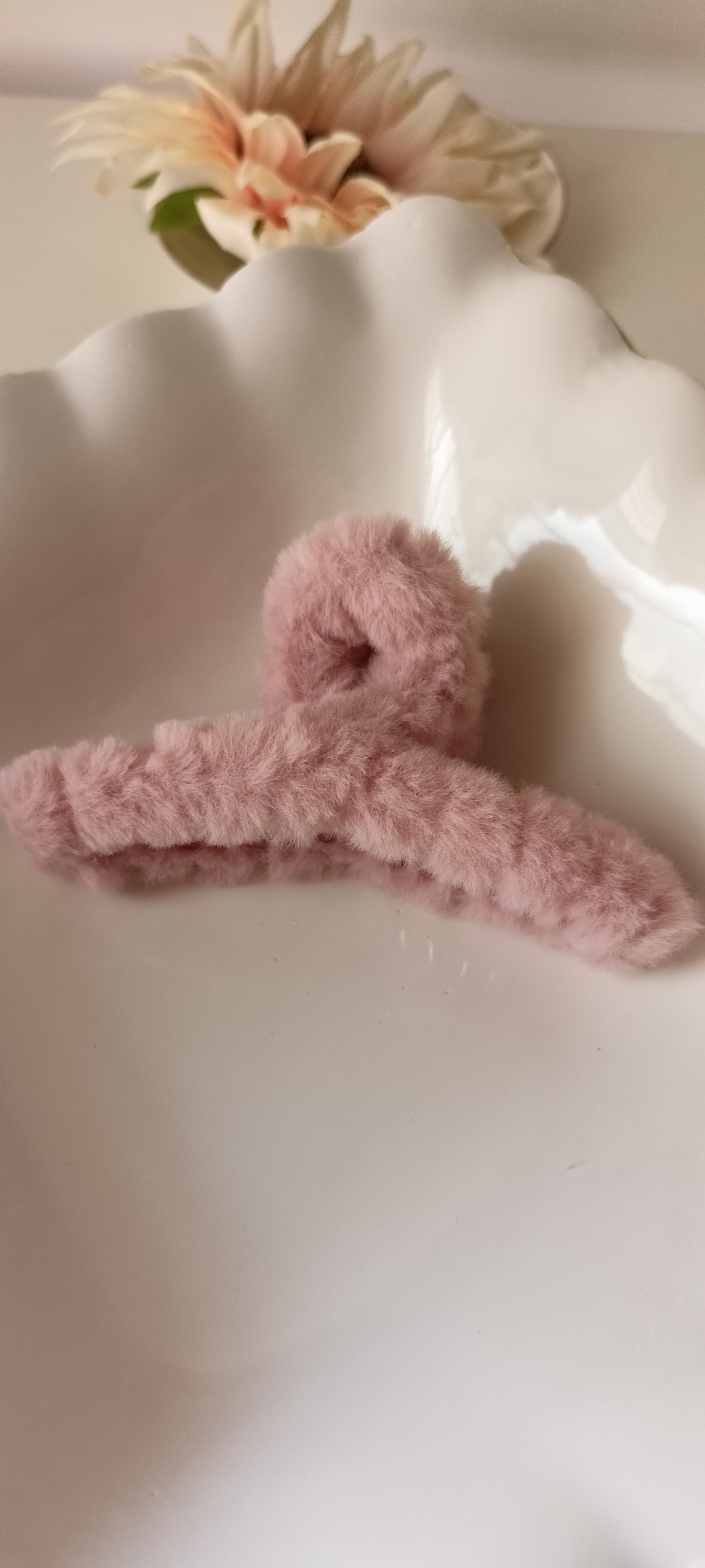 Fluffy Furry Claw Hair Clip - 11.5 cms