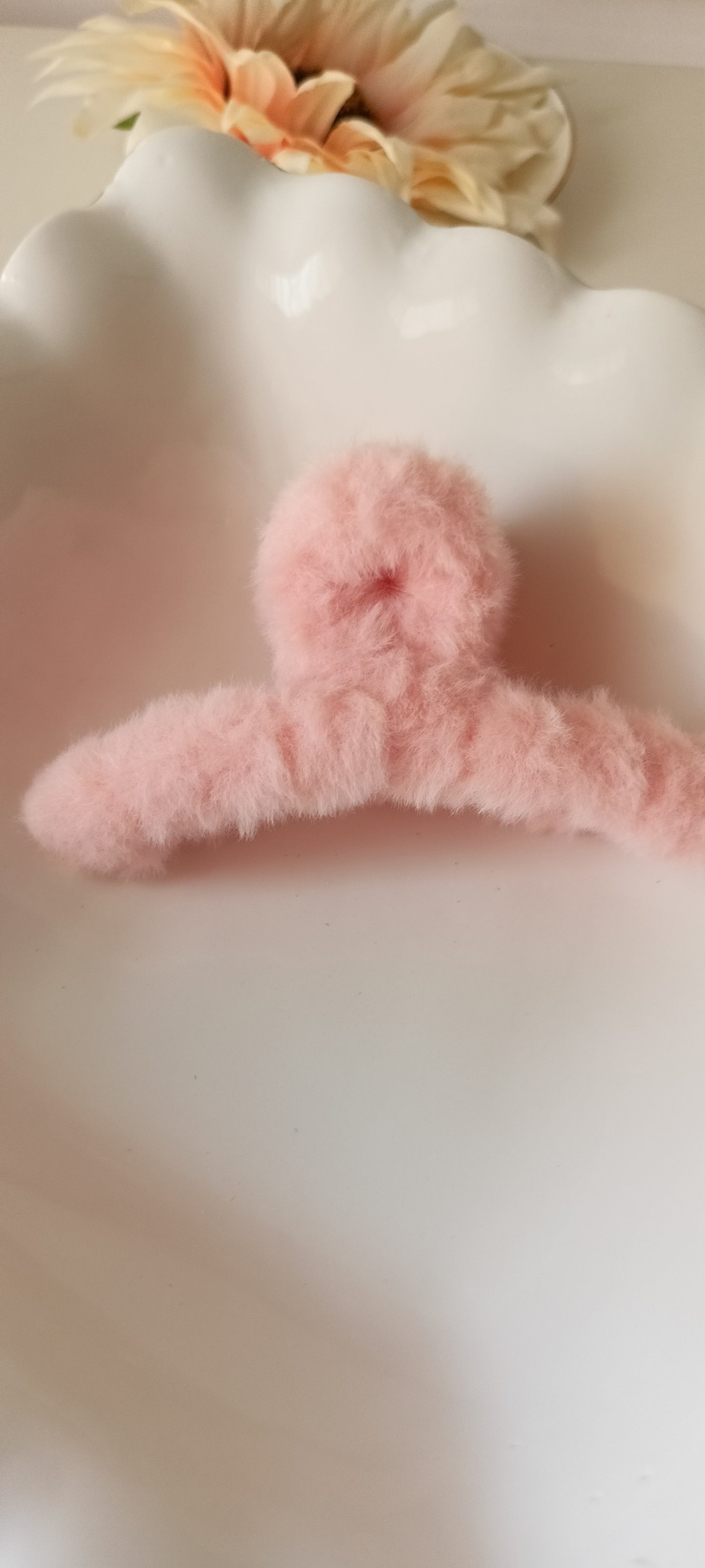 Fluffy Furry Claw Hair Clip - 11.5 cms