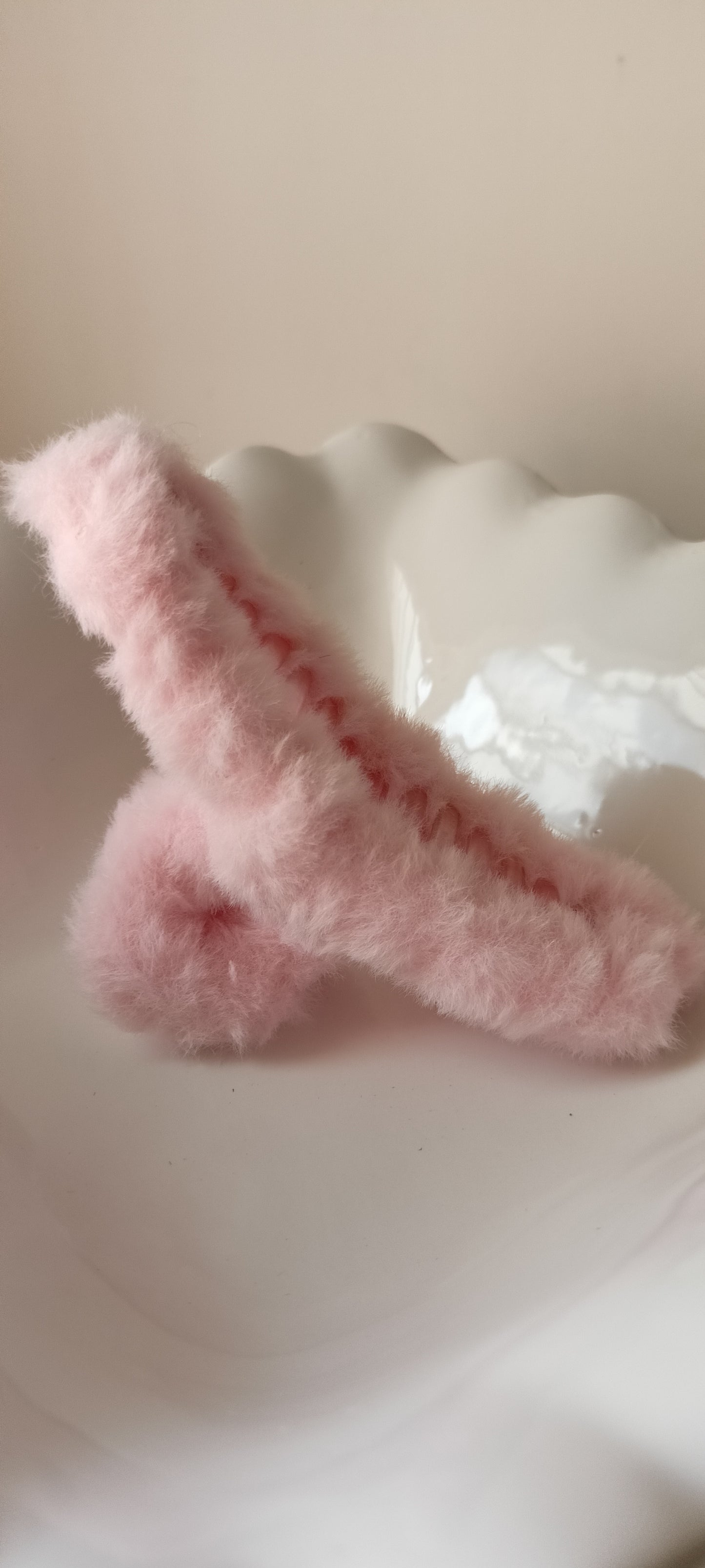 Fluffy Furry Claw Hair Clip - 11.5 cms
