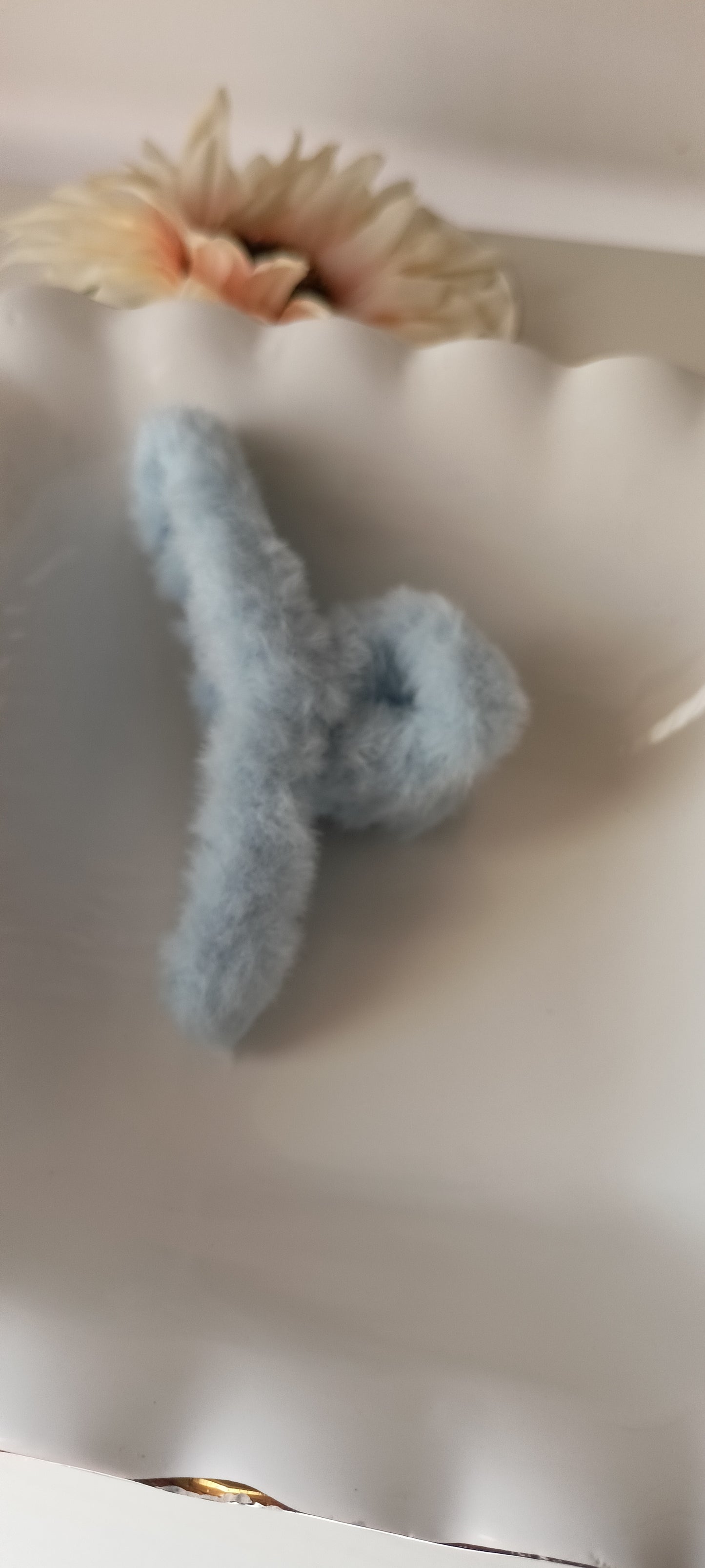 Fluffy Furry Claw Hair Clip - 11.5 cms