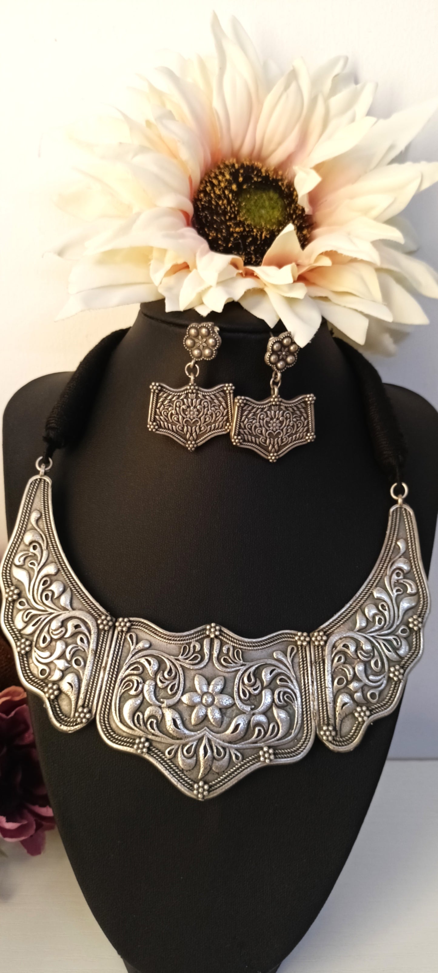 Oxidised Silver Statement Choker Necklace Set – Geometric Floral Panel Design