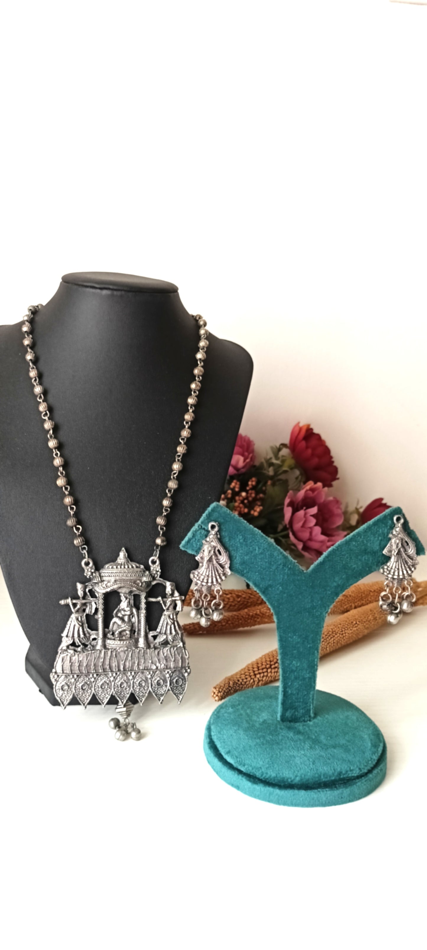 Oxidised Silver Royal Chariot & Dancer Motif