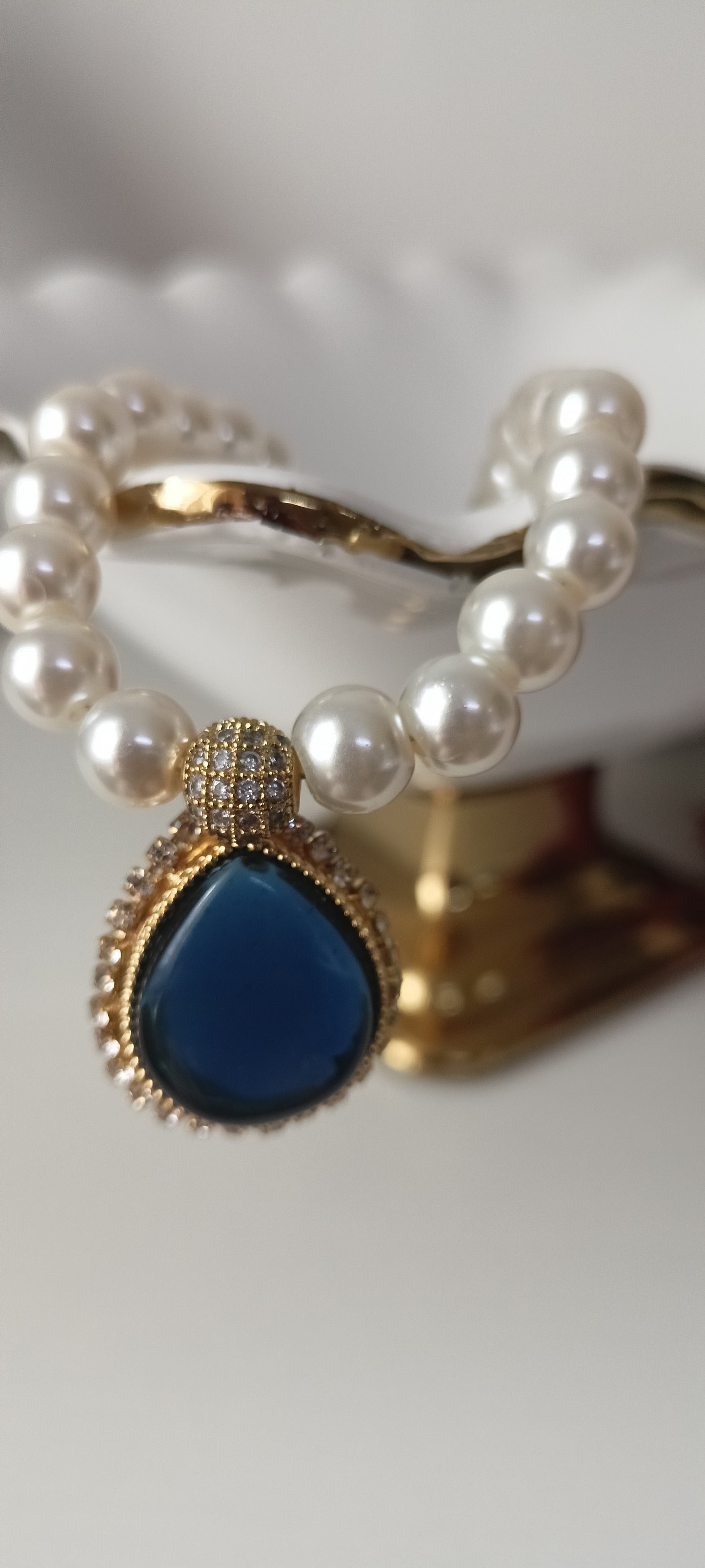Elegant Pearl Necklace with Dark Blue Teardrop Pendant – Personally Handcrafted