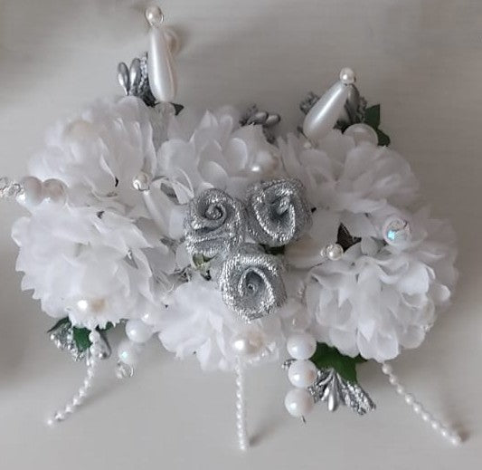 Elegant White Floral Bridal Hair Accessory Set with Pearls & Silver Accents - Wedding Hair Ornament Collection
