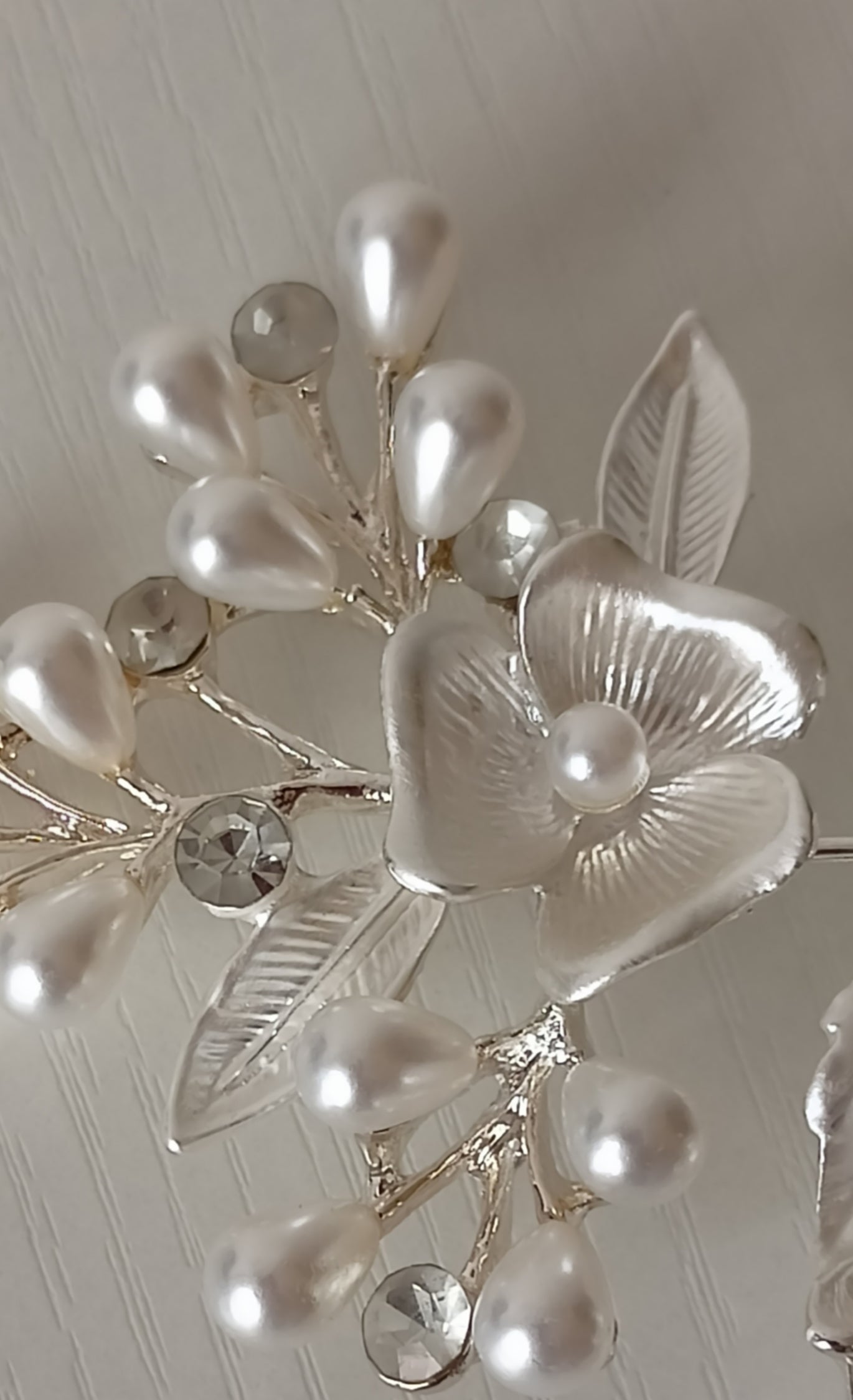 Silver Pearl Bridal Hair Comb Set - Floral & Leaf Design with Crystals