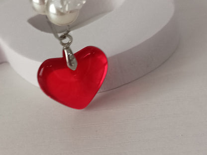 Elegant Pearl & Crystal Heart Necklace – Red Charm Pendant