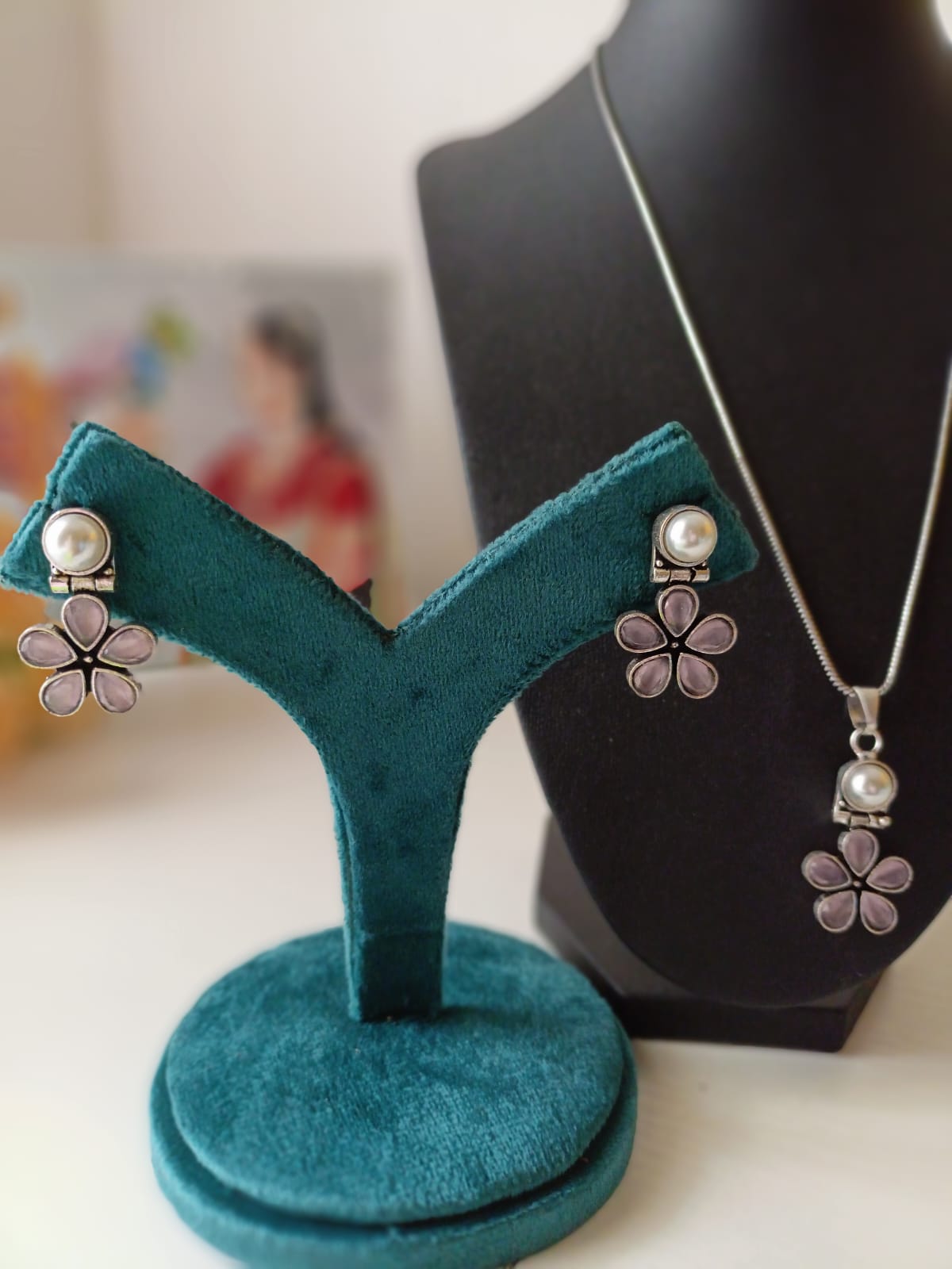 Earring, Pendant with Chain Combo